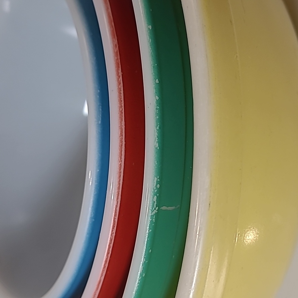 Vintage Pyrex primary color nesting mixing bowl 401.402.403.404 - Picture 8 of 8